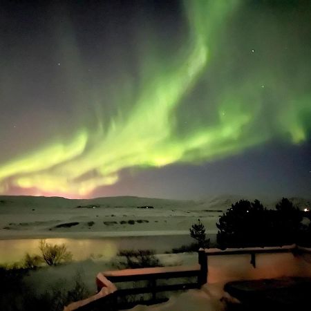 Bakkakot Lake Side Lodge 塞尔福斯 外观 照片