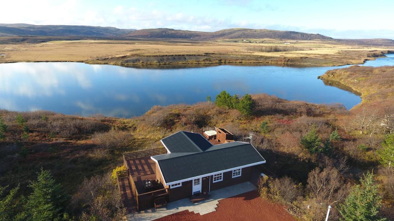 Bakkakot Lake Side Lodge 塞尔福斯 外观 照片